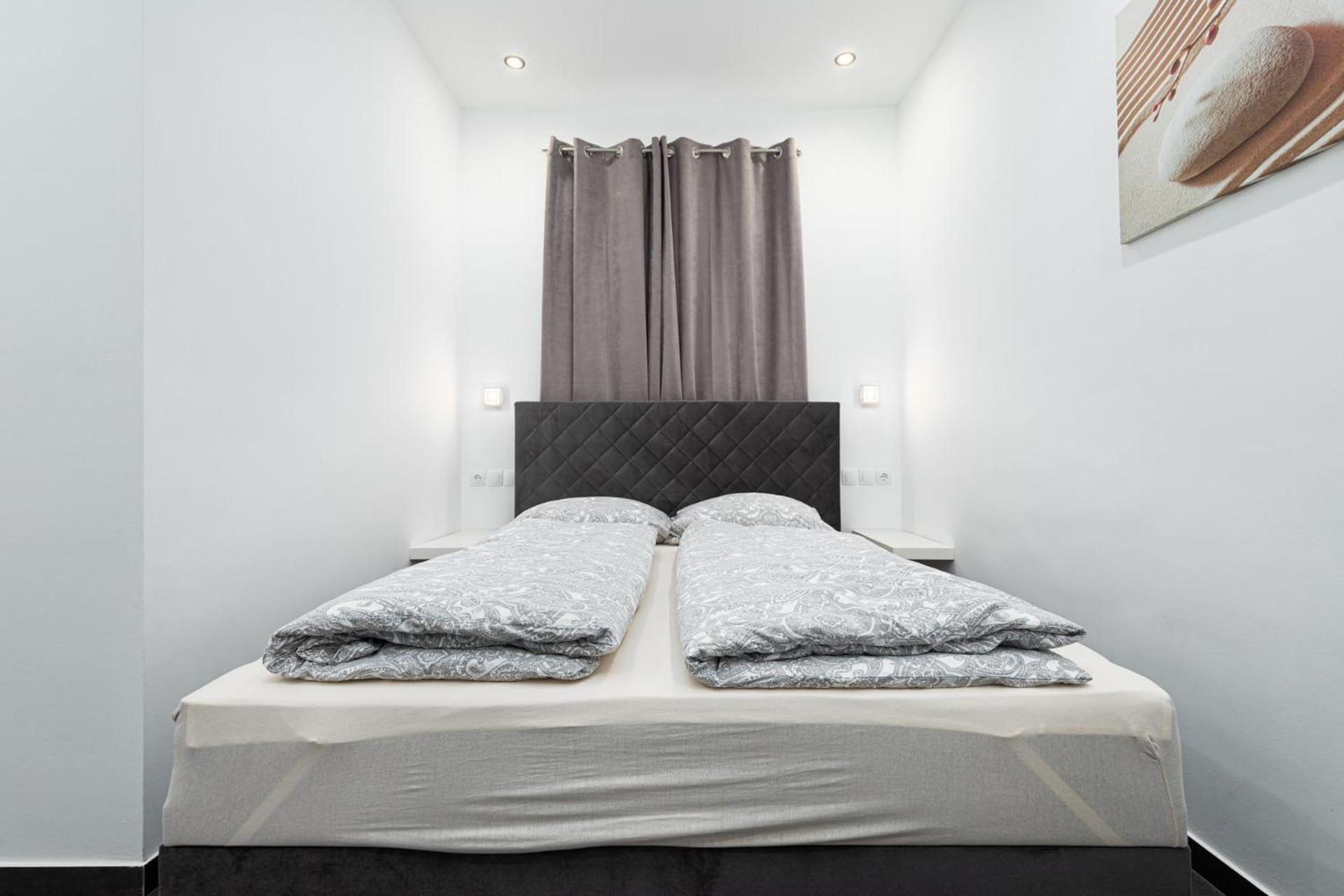 Rooms And Studio Flora Poreč Dış mekan fotoğraf