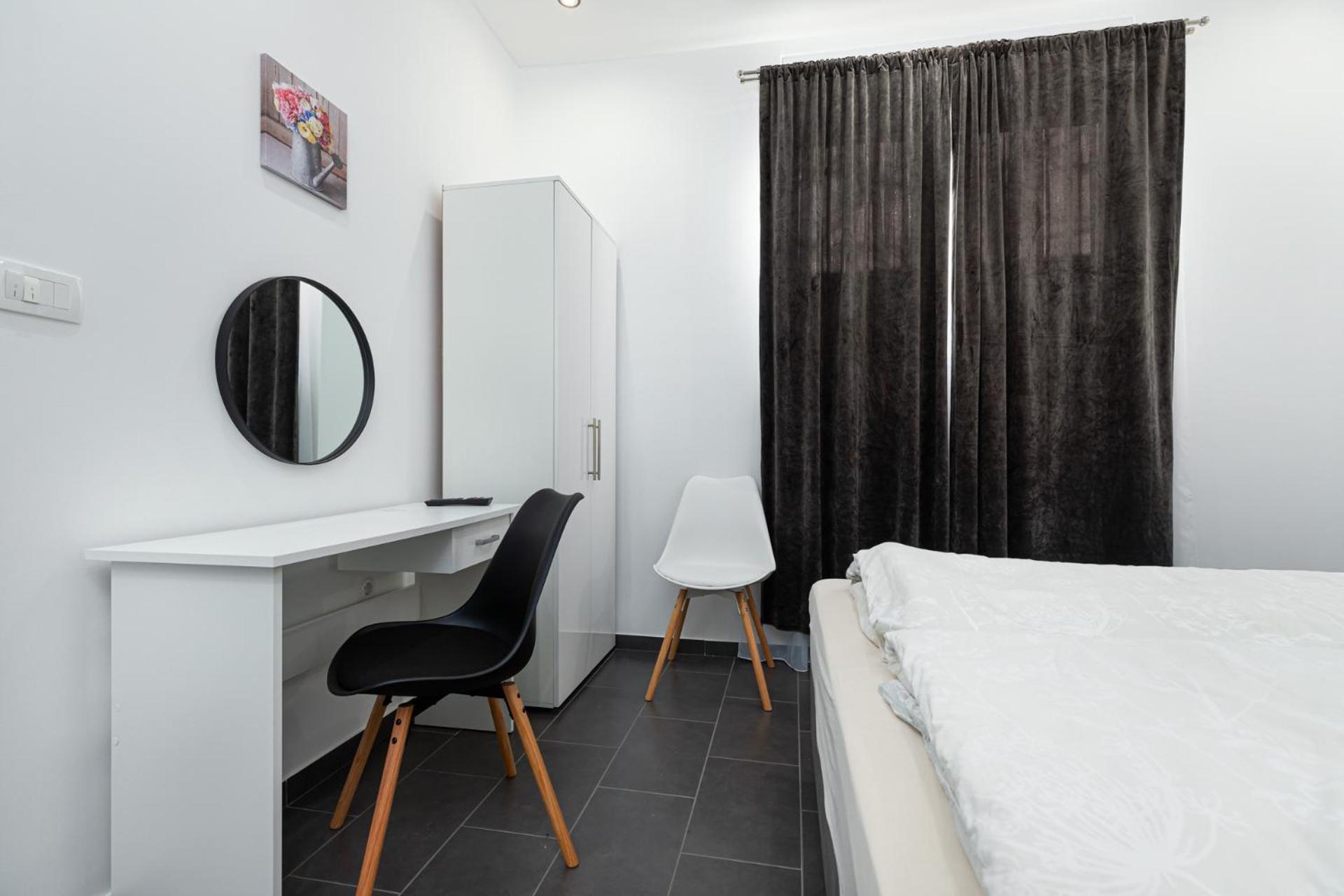 Rooms And Studio Flora Poreč Dış mekan fotoğraf