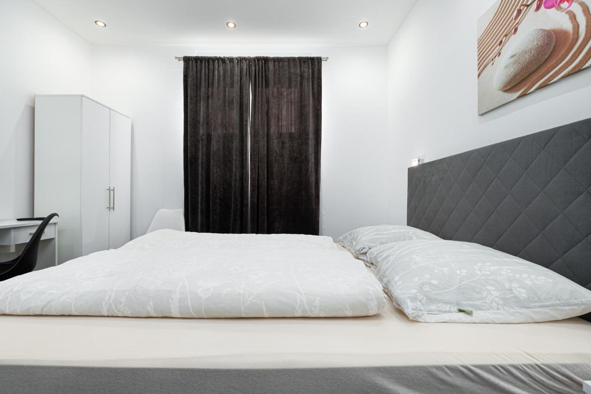Rooms And Studio Flora Poreč Dış mekan fotoğraf