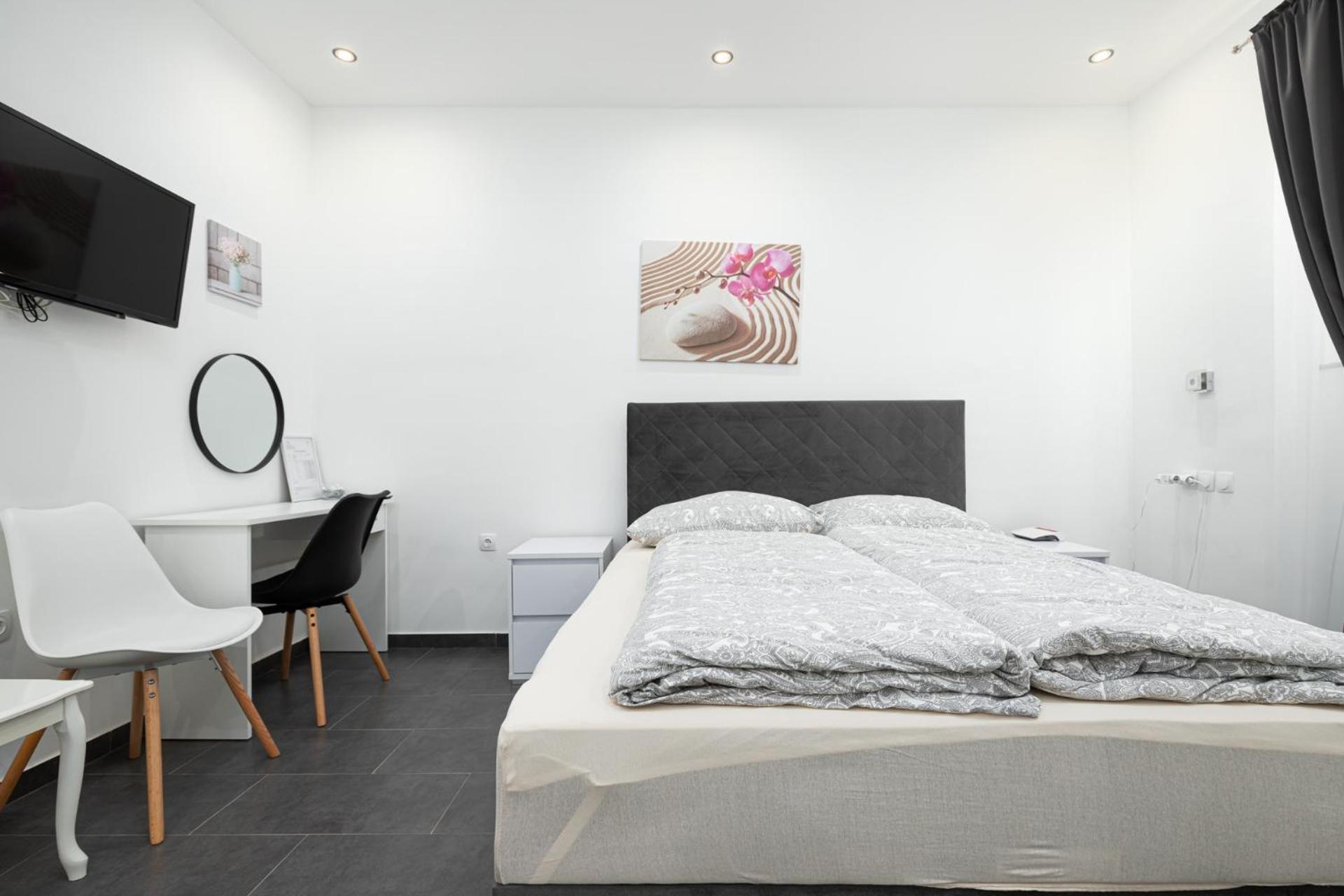 Rooms And Studio Flora Poreč Dış mekan fotoğraf