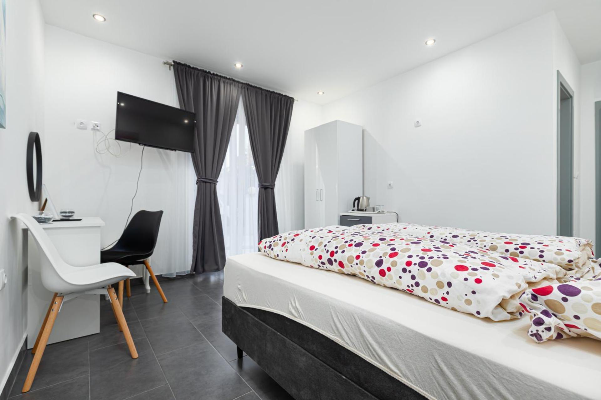 Rooms And Studio Flora Poreč Dış mekan fotoğraf