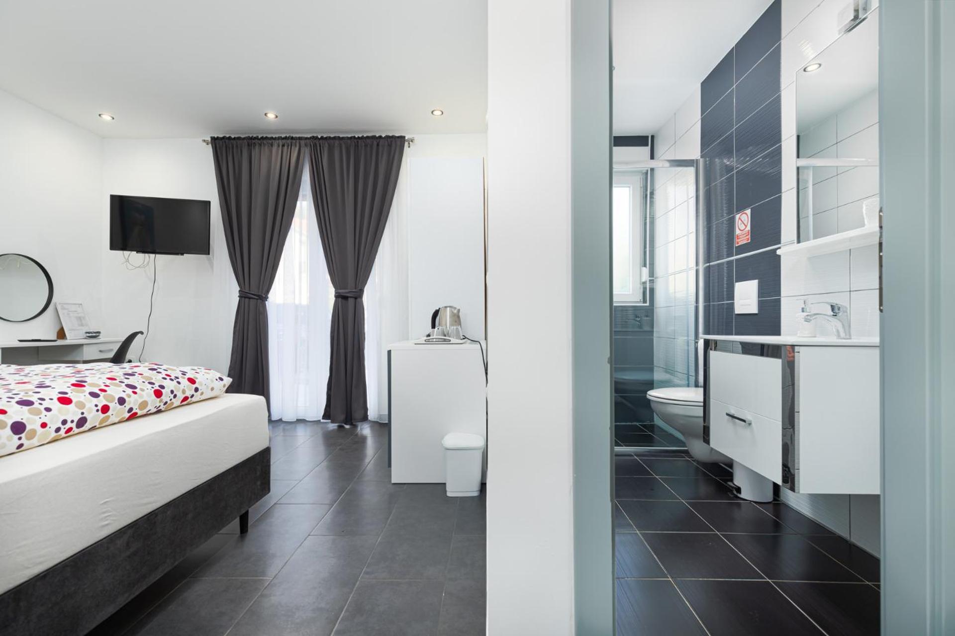Rooms And Studio Flora Poreč Dış mekan fotoğraf