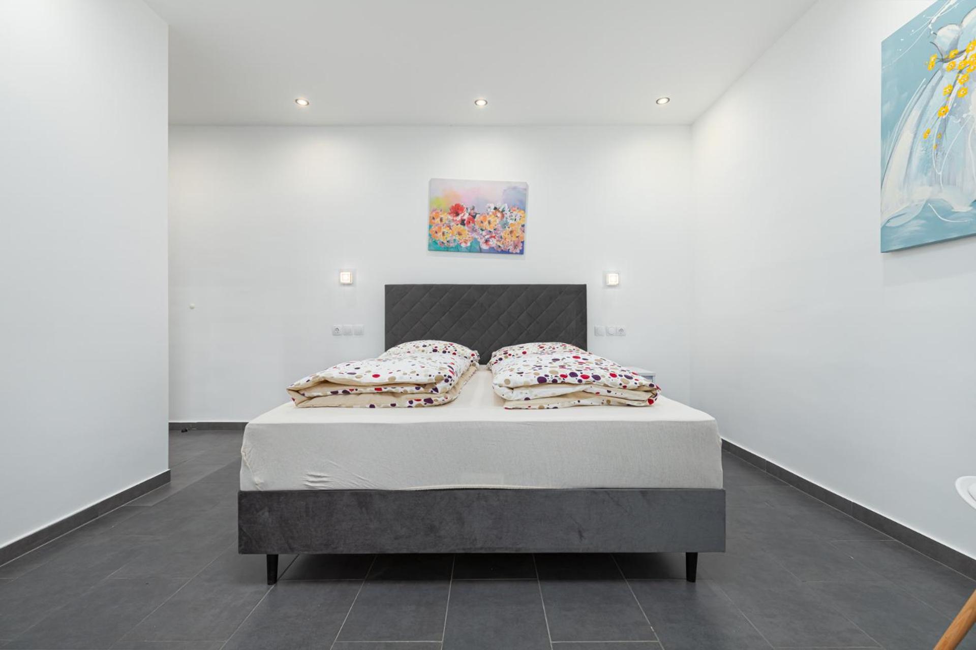 Rooms And Studio Flora Poreč Dış mekan fotoğraf